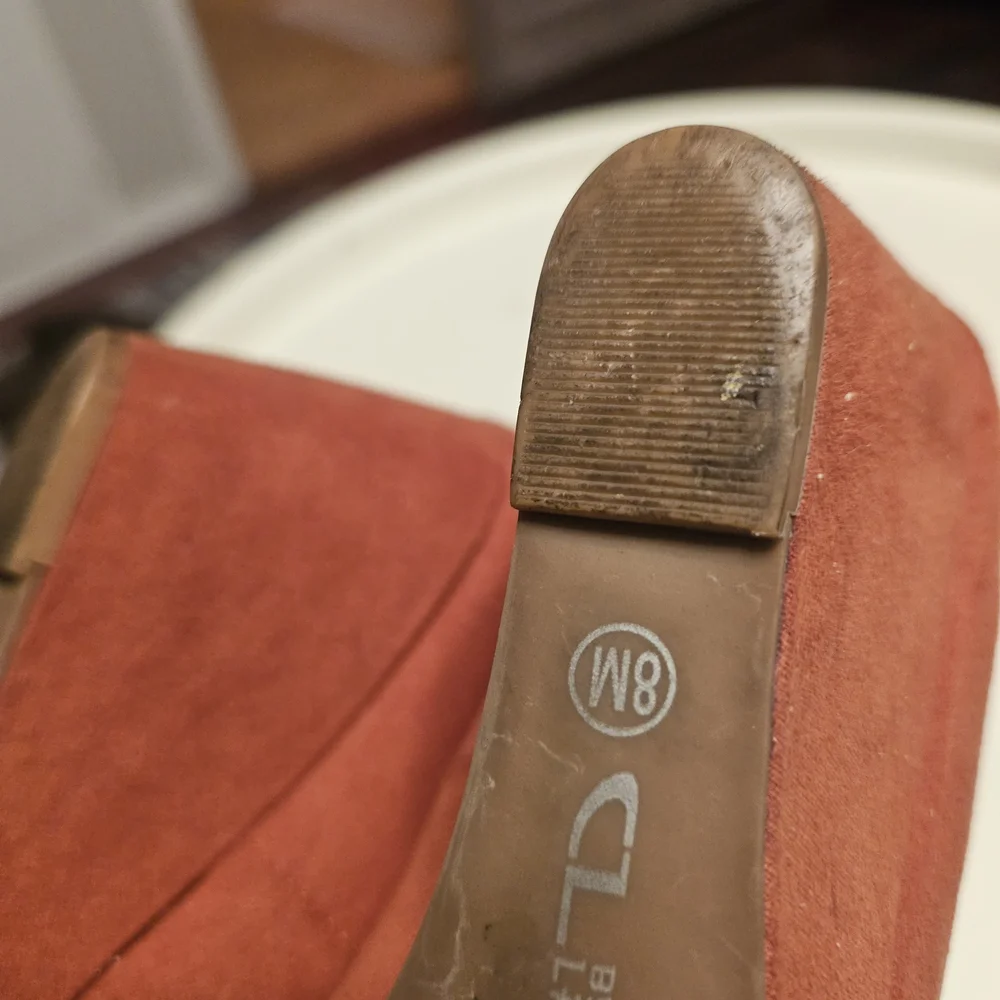 Chinese Laundry Women's Wedges - Rust - Picture 10 of 10